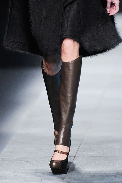 Look 3